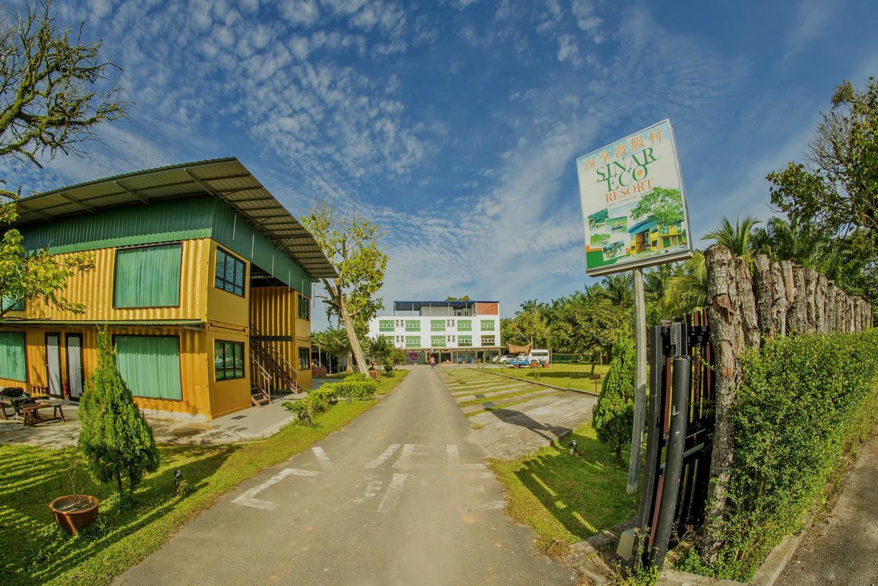 Sinar Eco Resort Kampong Bukit Panjang Exterior photo